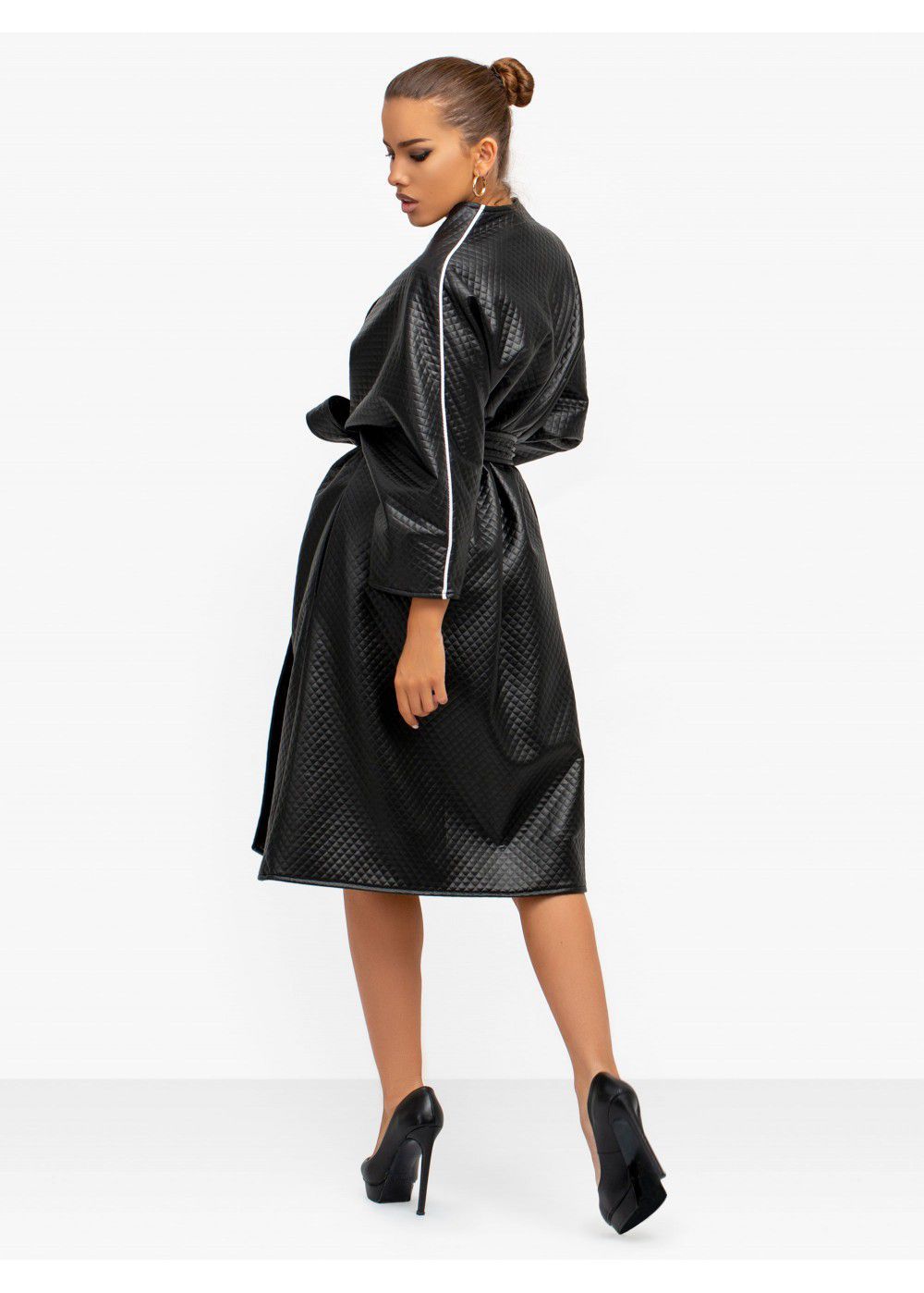 Mira Hayek Moto Kimono
