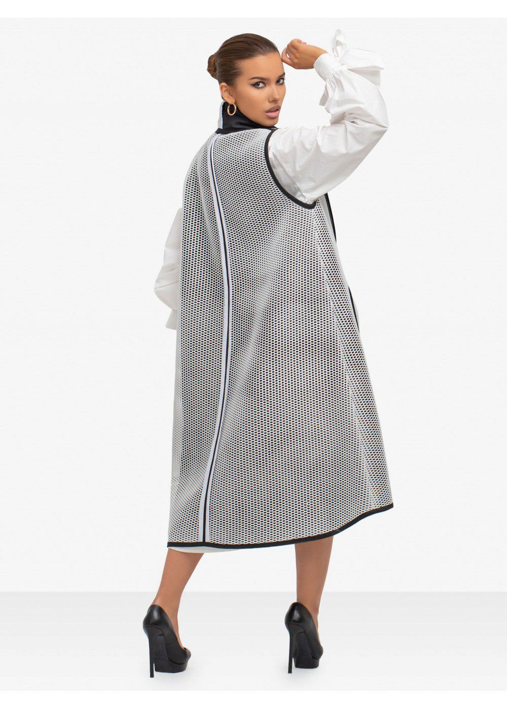 Mira Hayek Screen Vest