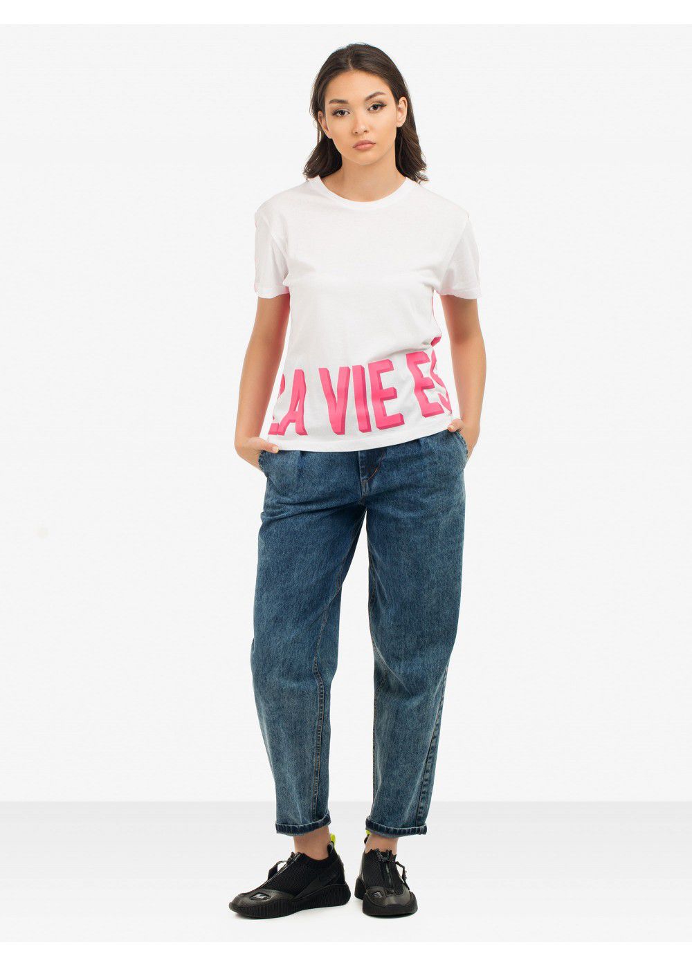 Quantum Courage La Vie Est Belle T-Shirt