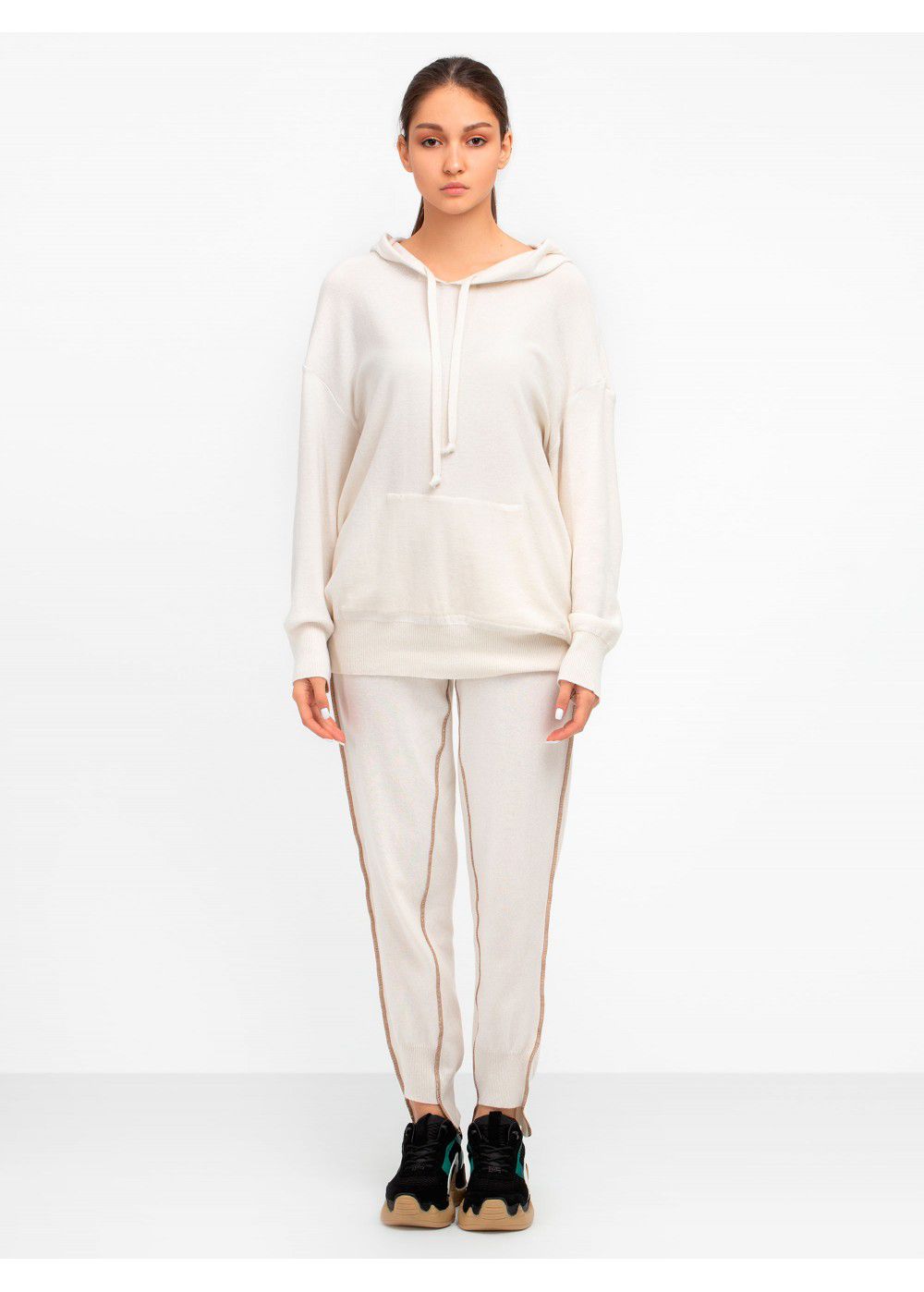 Ruban Knitted Milk Hoodie 