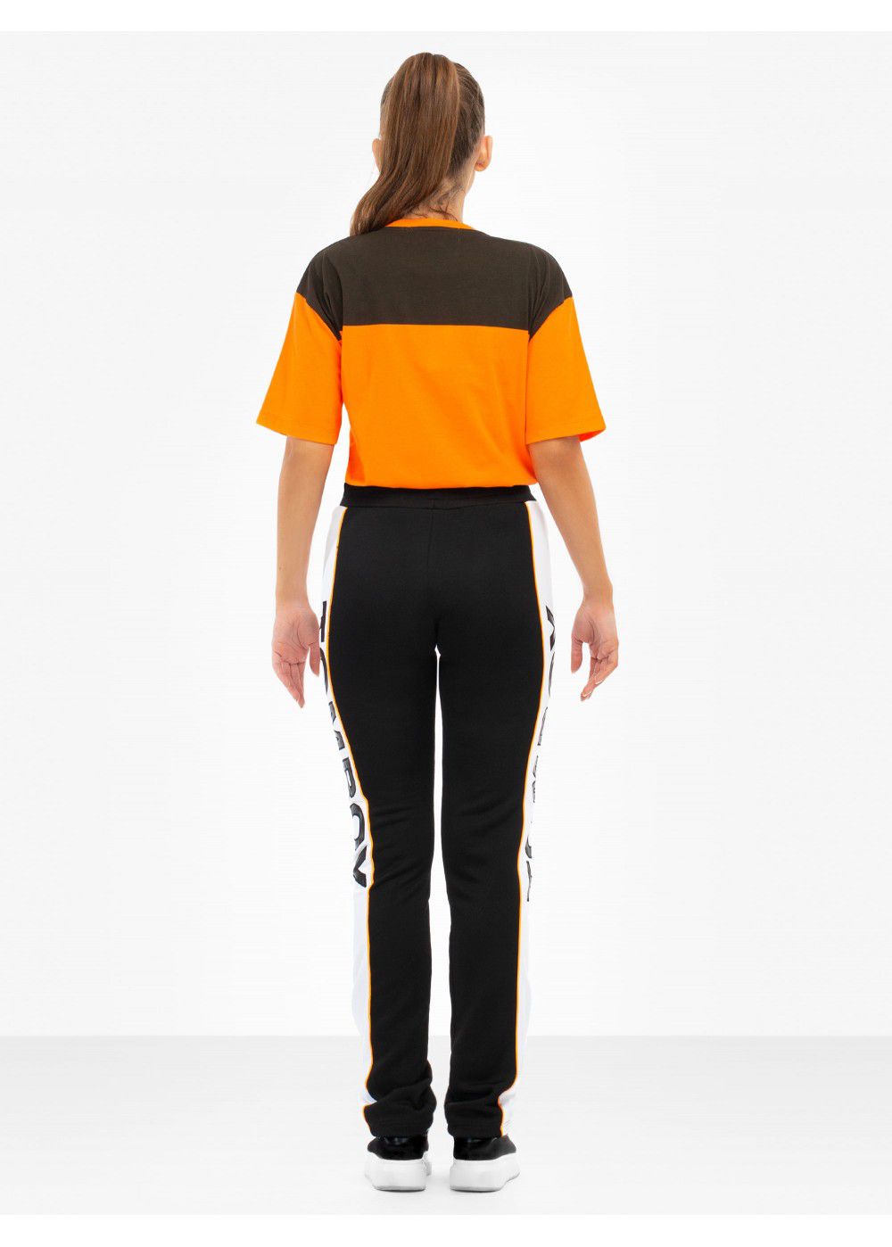 Tomboy T-Shirt in Neon Orange