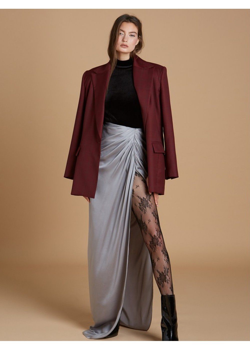 Vatanika Oversized Blazer in Burgundy