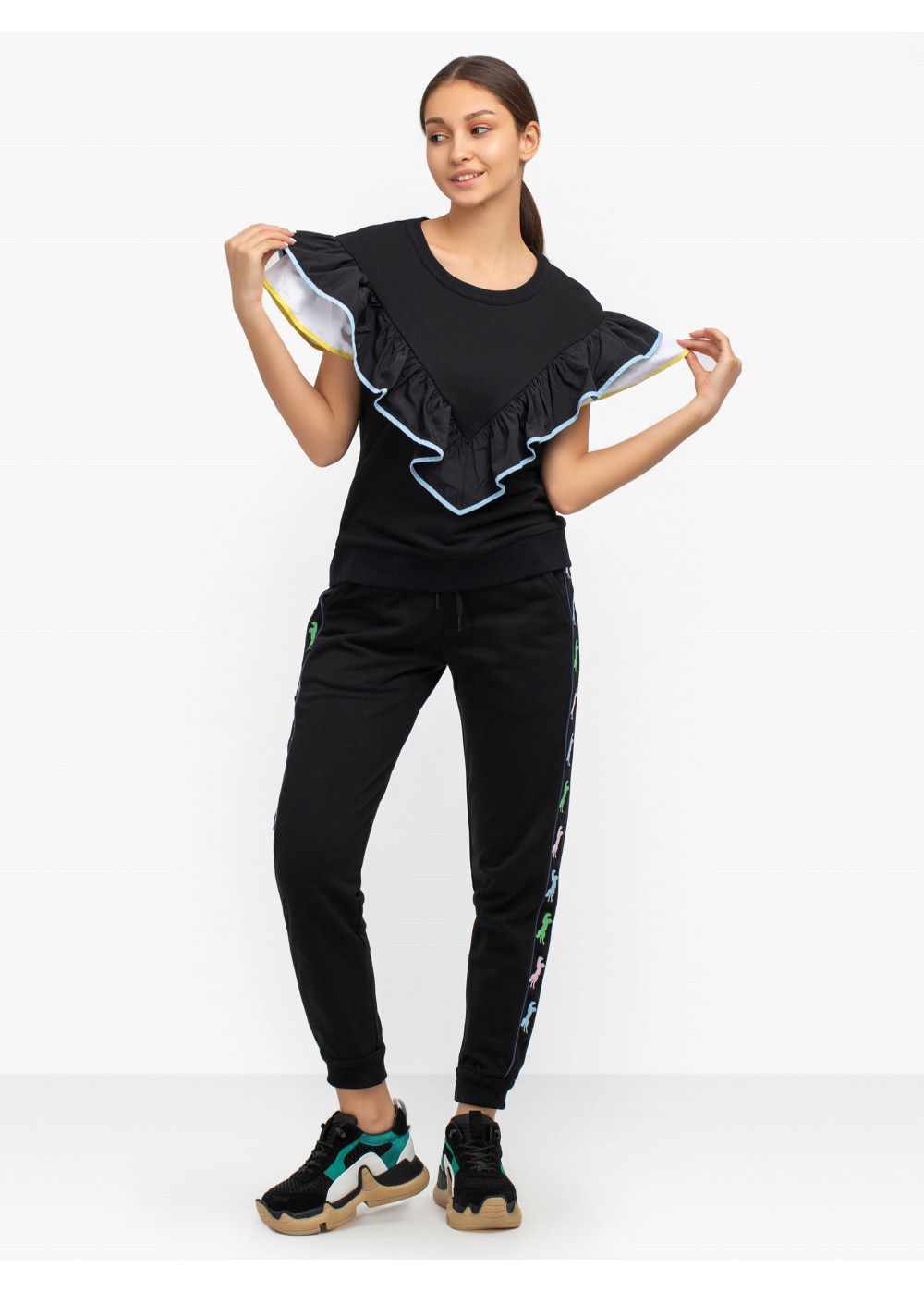 Zayan The Label Ruby Sweatshirt