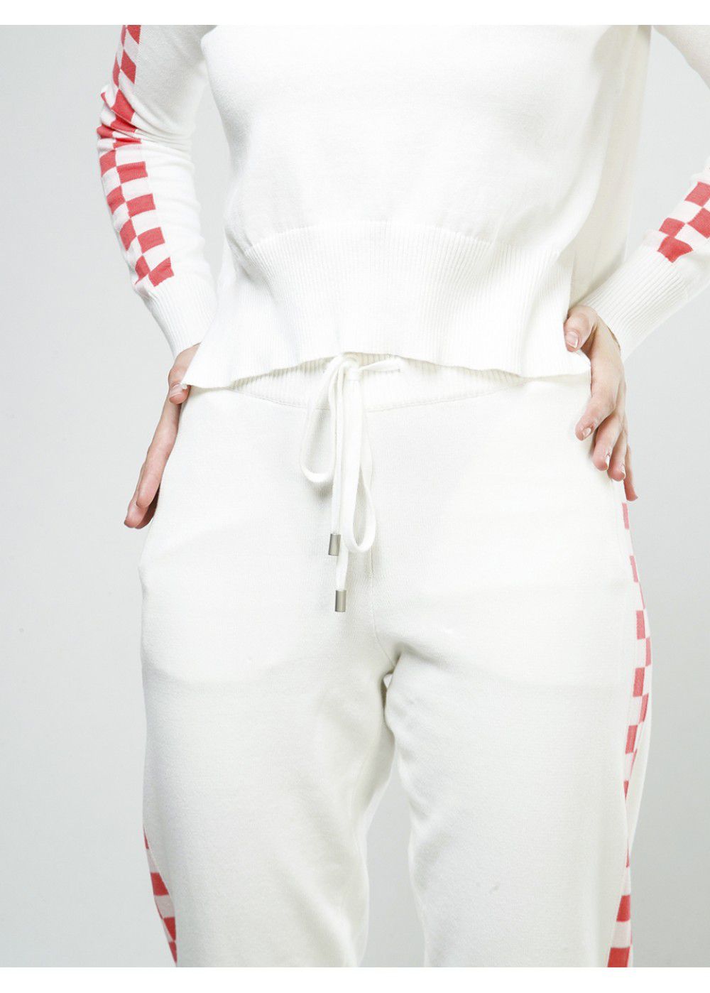 Zoe Jordan Jover Pants in White